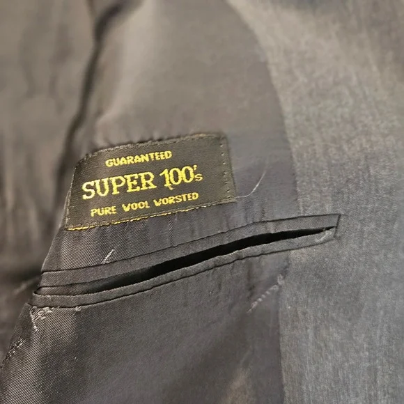 Salvatore Ferragamo Suit Jacket Men Size 42 Charcoal Super 100s Made in Italy